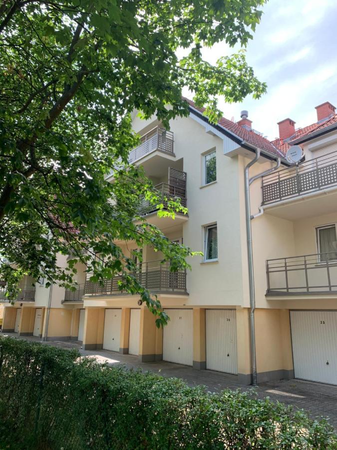 Apartament Klonowa Kołobrzeg Exterior foto